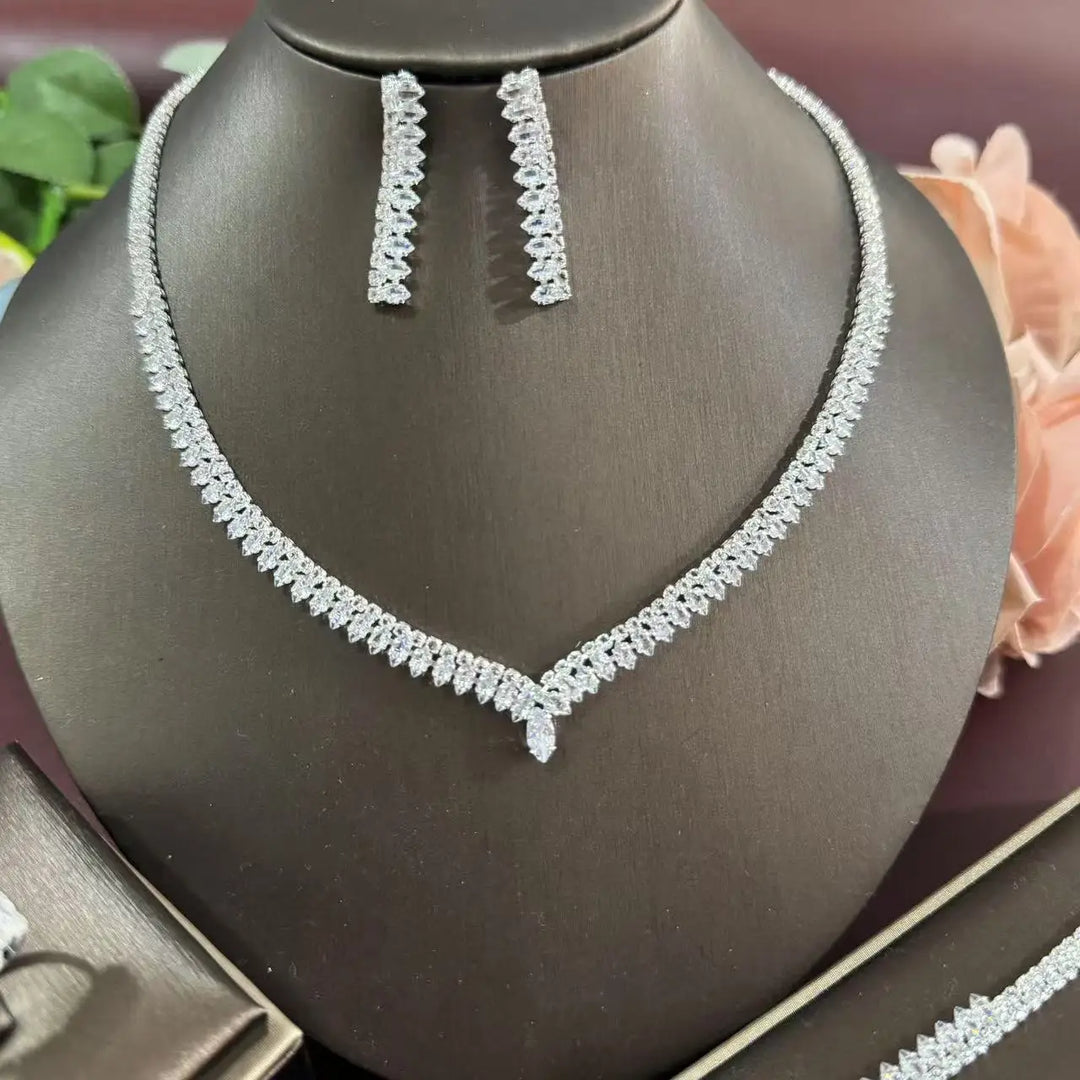 1 set of fashionable jewelry set